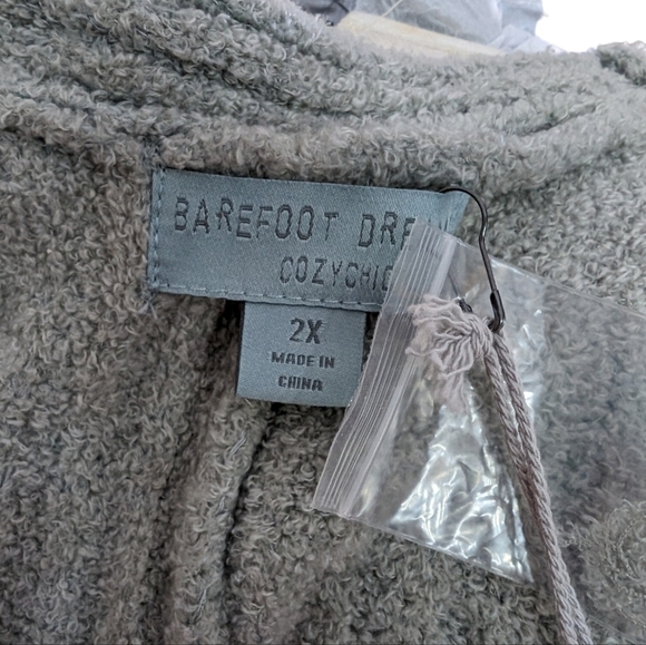 NEW ..Barefoot dreams Cozy Chic Shrug  in Meadow Green .. Size 2X - Picture 3 of 10